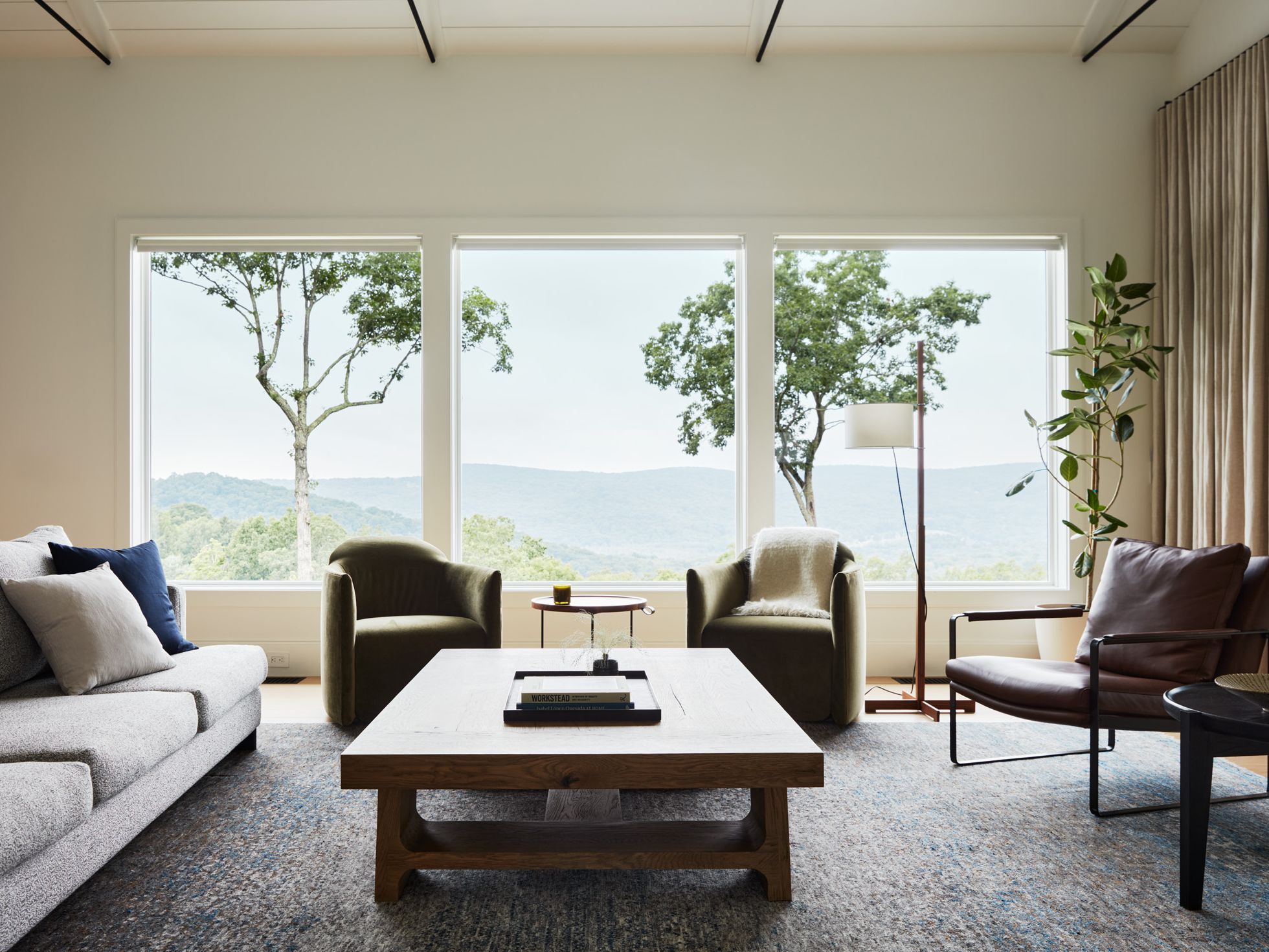 Corporate Headquarters — Workplace Interior